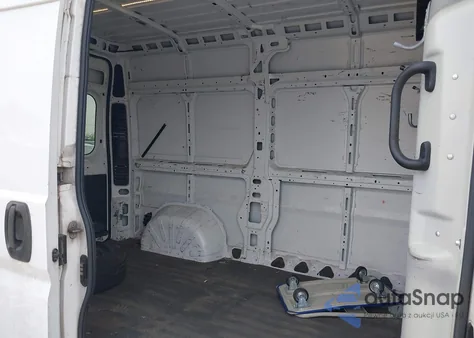 2016 Ram Promaster 1500 из США, поврежденный, VIN 3C6TRVBG2GE105562